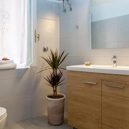 Nobilis Corfu * コルフ島